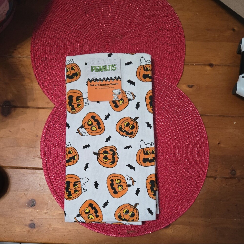 PEANUTS SNOOPY & WOODSTOCK + JACK O LANTERNS HALLOWEEN 🎃 KITCHEN TOWELS (2) NWT